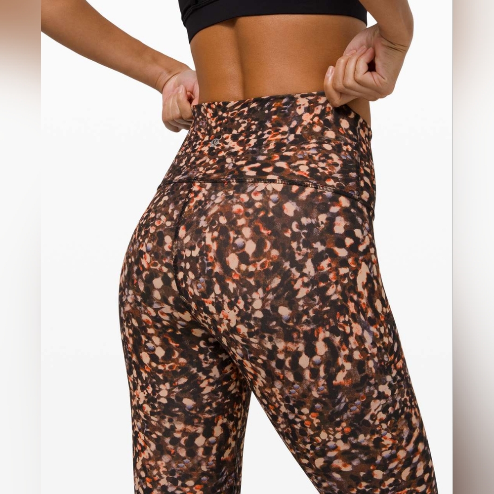 Lululemon 2020 Wunder Train High-Rise Crop 21" Motion Flux Multi Color Size US 6
